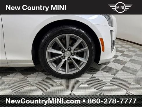 Used 2018 Cadillac CTS Luxury AWD/4WD image 9