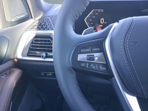 Used 2026 BMW X5 sDrive40i w/ Premium Package RWD image 17
