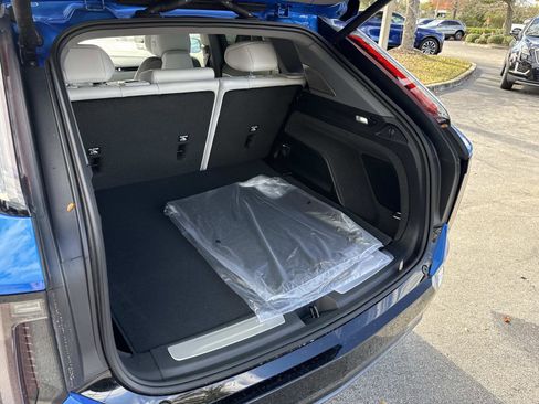 New 2026 Cadillac Optiq Luxury 1 image 12