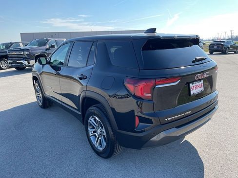 Used 2026 GMC Terrain Elevation image 5