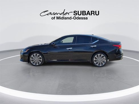 Used 2023 Nissan Altima 2.5 SL image 5