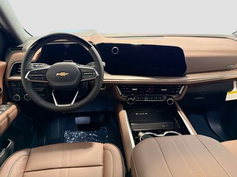 New 2026 Chevrolet Suburban High Country AWD/4WD image 22