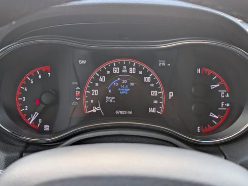 Used 2019 Dodge Durango GT image 31