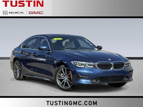Used 2022 BMW 330i Sedan image 1