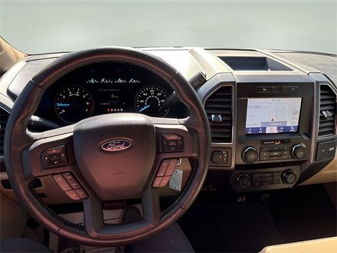 Used 2020 Ford F150 XLT w/ Equipment Group 302A Luxury image 9