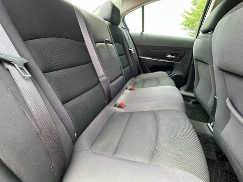 Used 2015 Chevrolet Cruze LT FWD image 34
