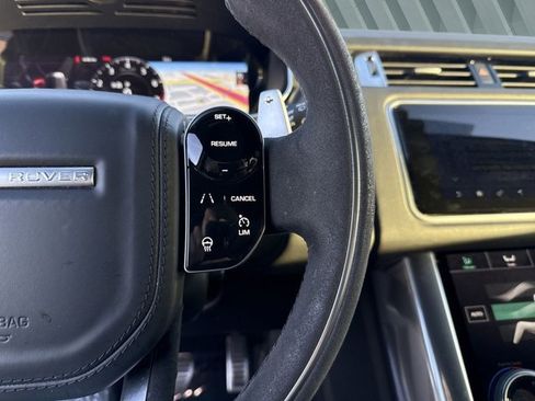Used 2022 Land Rover Range Rover Sport HST image 23