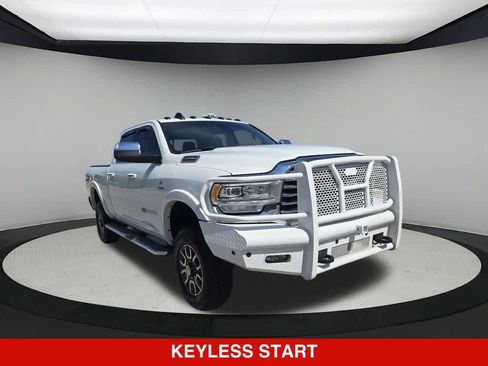 Used 2022 RAM 2500 Limited w/ Snow Chief Group AWD/4WD image 8