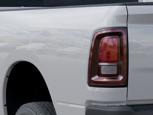 New 2026 RAM 2500 Tradesman AWD/4WD image 9