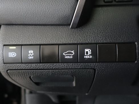 Used 2024 Toyota Camry SE FWD image 18
