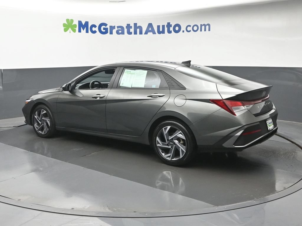 Used 2025 Hyundai Elantra Sport w/ Cargo Package FWD image 23