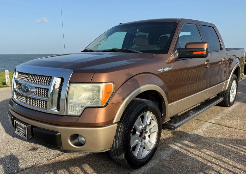 Used 2011 Ford F150 Lariat w/ Lariat Plus Pkg RWD image 1