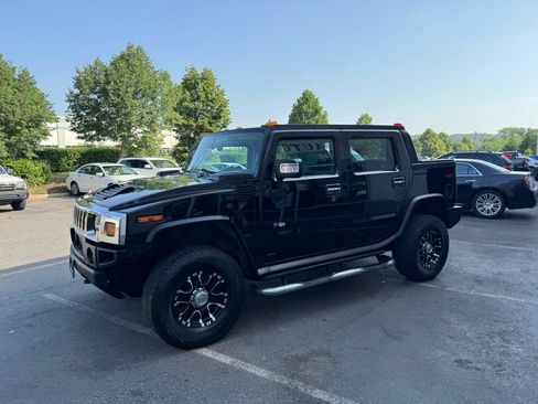 Used 2005 HUMMER H2 SUT w/ Preferred Equipment Group AWD/4WD image 25
