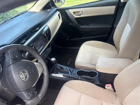 Used 2014 Toyota Corolla LE FWD image 15
