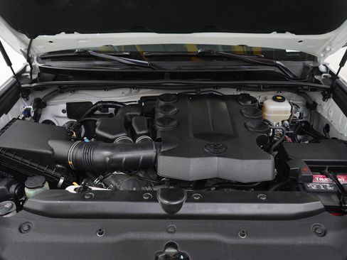 Used 2018 Toyota 4Runner TRD Pro image 31