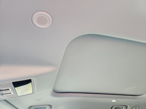 New 2026 Land Rover Defender 130 S image 20