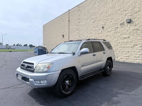 Used 2005 Toyota 4Runner Limited RWD image 1