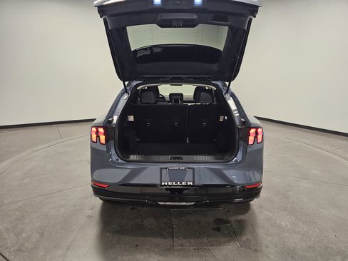 Used 2023 Ford Mustang Mach-E California Route 1 image 13