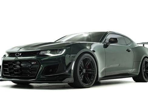 Used 2020 Chevrolet Camaro ZL1 image 8