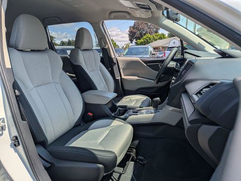 Used 2022 Subaru Forester Limited AWD/4WD image 30
