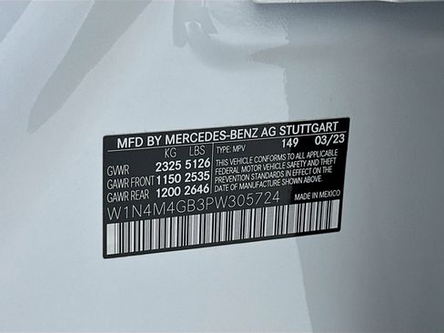 Used 2023 Mercedes-Benz GLB 250 image 37