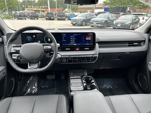 New 2025 Hyundai Ioniq 5 Limited image 46
