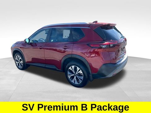 Used 2023 Nissan Rogue SV w/ SV Premium B Package image 4
