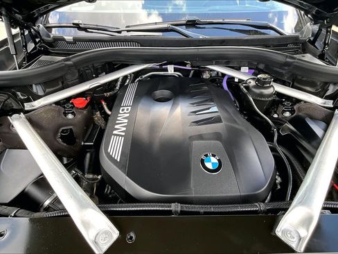 Used 2025 BMW X7 xDrive40i image 30