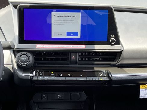 New 2026 Toyota Prius Plug-In Hybrid FWD image 15