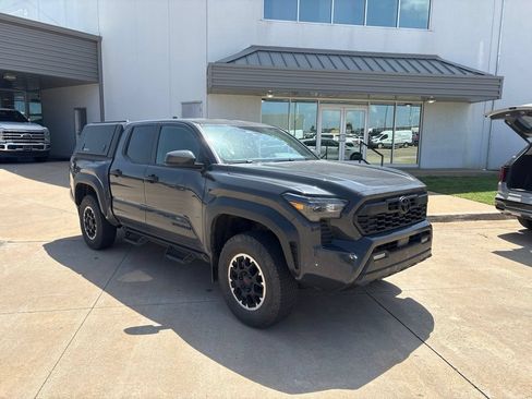 Used 2024 Toyota Tacoma TRD Off-Road AWD/4WD image 1
