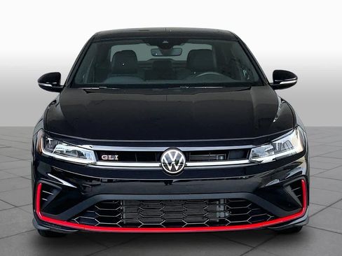 Used 2025 Volkswagen Jetta GLI Autobahn FWD image 4