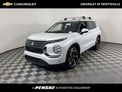 Used 2022 Mitsubishi Outlander ES