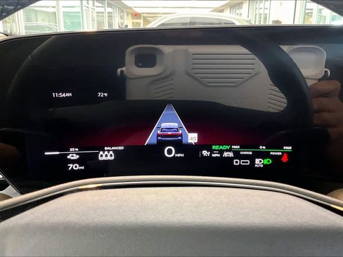 Used 2025 Audi Q6 e-tron Premium Plus w/ Premium Plus image 25