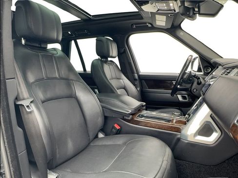 Used 2022 Land Rover Range Rover Westminster Edition image 23