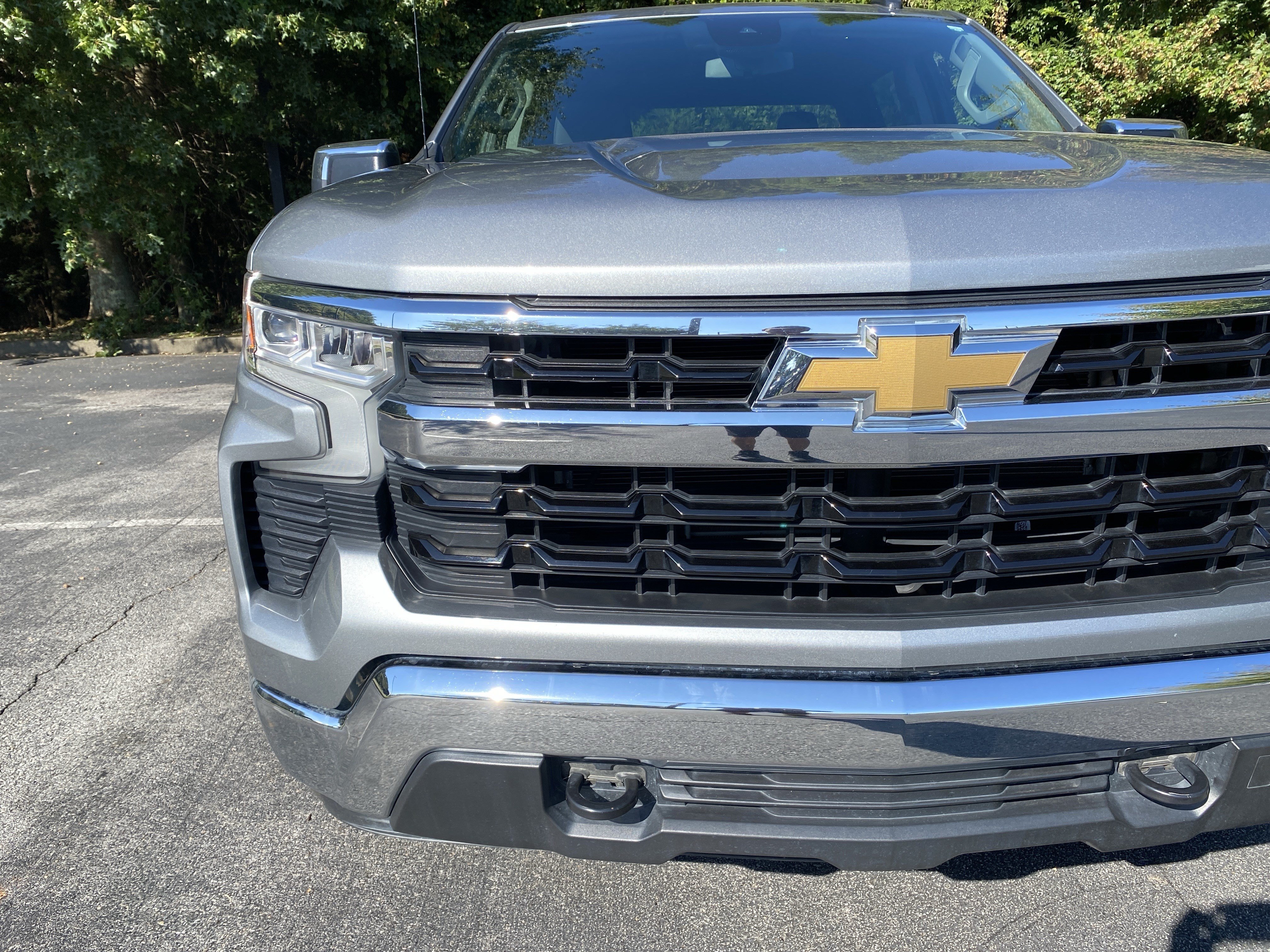 Used 2023 Chevrolet Silverado 1500 LT AWD/4WD image 14