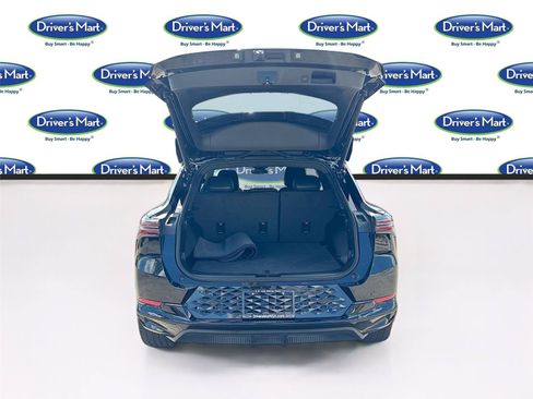 Used 2024 Chevrolet Equinox EV RS FWD image 26