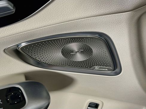 Used 2024 Mercedes-Benz C 300 4MATIC Sedan image 19