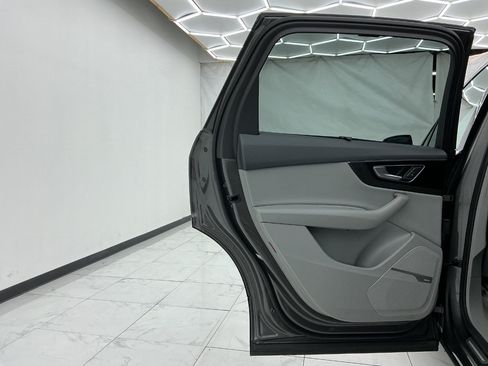 Used 2019 Audi Q7 3.0T Premium Plus AWD/4WD image 24