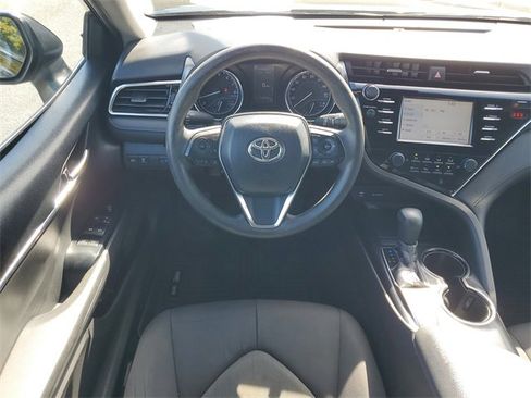 Used 2018 Toyota Camry LE w/ Convenience Package image 15