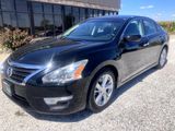 Used 2013 Nissan Altima 2.5 SV image 2