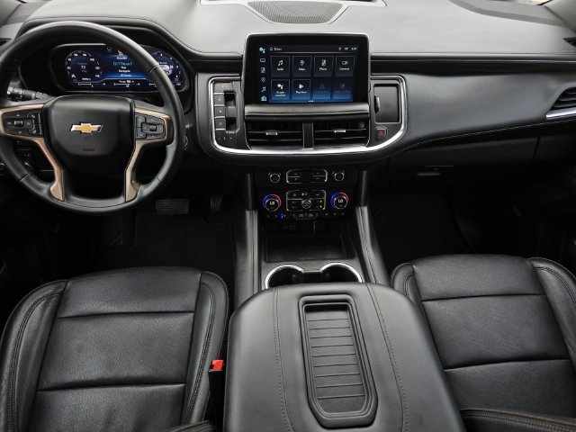 Used 2023 Chevrolet Tahoe High Country AWD/4WD image 12