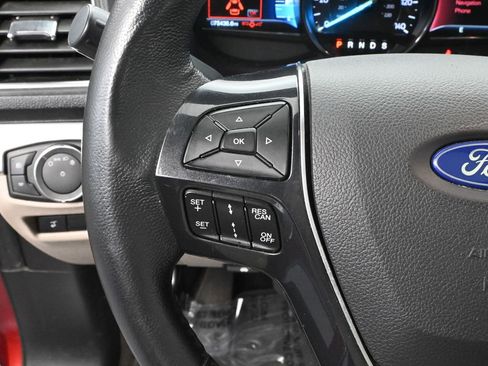 Used 2018 Ford Explorer Limited w/ Equipment Group 301A FWD image 29
