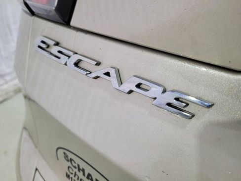 Used 2018 Ford Escape SEL image 57