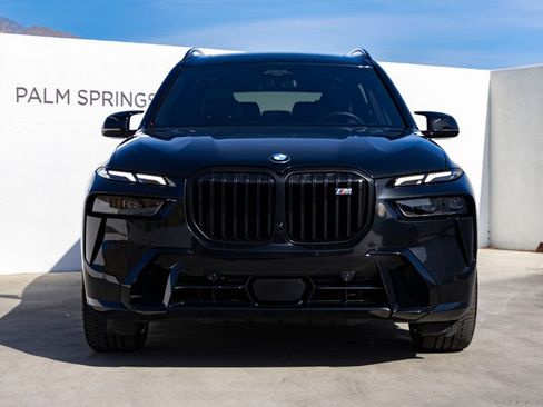 Used 2025 BMW X7 M60i AWD/4WD image 4