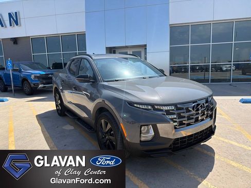 Used 2023 Hyundai Santa Cruz Night w/ Winter Package AWD/4WD image 1