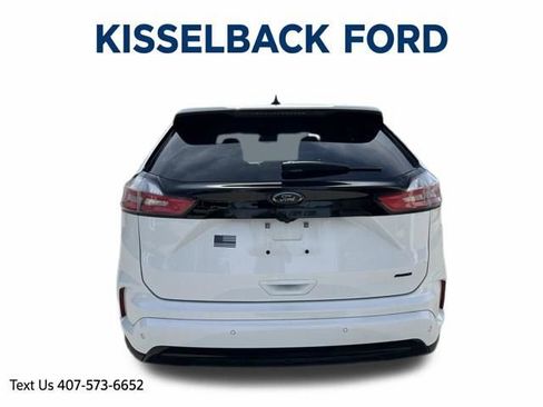 Used 2023 Ford Edge SE w/ Black Appearance Package AWD/4WD image 4