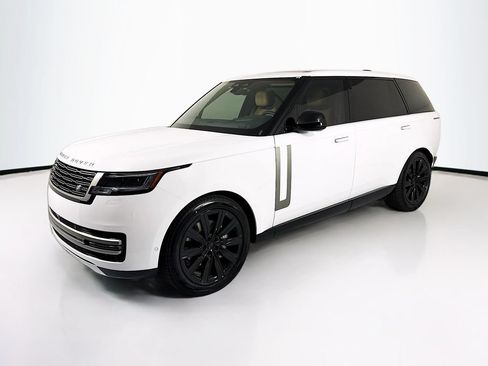 New 2026 Land Rover Range Rover Long Wheelbase SE AWD/4WD image 1