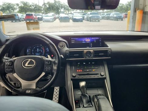 Used 2020 Lexus IS 300 F Sport w/ Blackline Edition RWD image 11