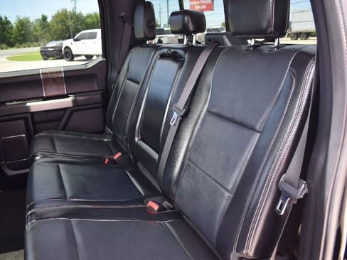 Used 2017 Ford F250 Lariat w/ Lariat Ultimate Package AWD/4WD image 10