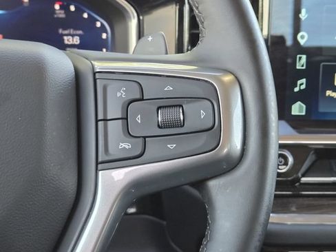 Used 2025 Chevrolet Silverado 1500 LT Trail Boss w/ LT Trail Boss Premium Package AWD/4WD image 28